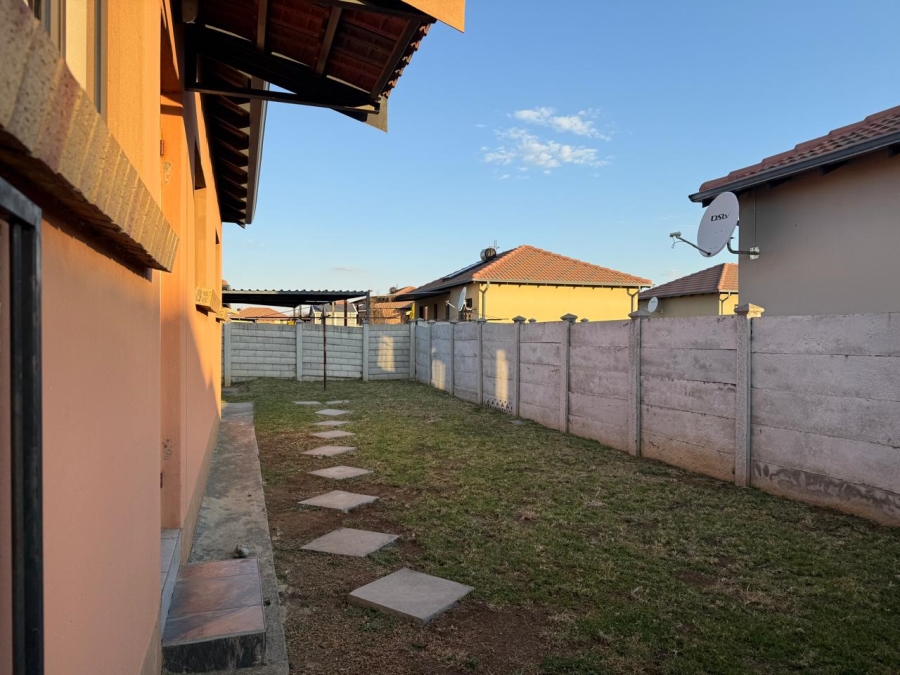 3 Bedroom Property for Sale in Waterval East North West
